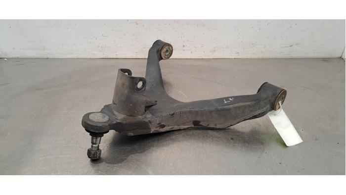 Bras de suspension avant gauche Iveco New Daily