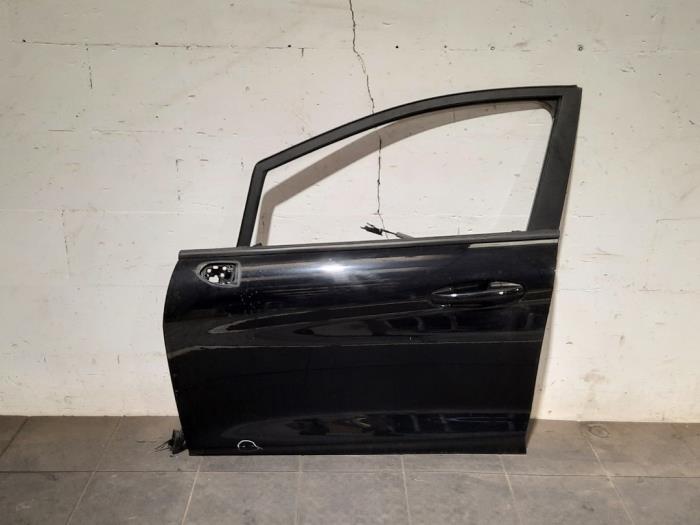 Portière 4portes avant gauche Ford Fiesta