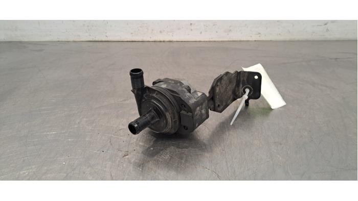 Pompe à eau supplémentaire Renault Master Pompe à eau supplémentaire Renault Master