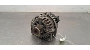 Gebruikte Alternator Renault Master III (FV) 2.3 dCi 135 16V FWD Prijs € 332,75 Inclusief btw aangeboden door Autohandel Didier