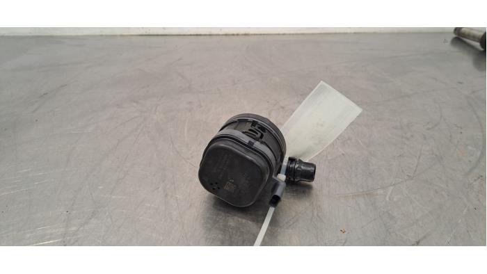 Pompe à eau supplémentaire Peugeot 3008