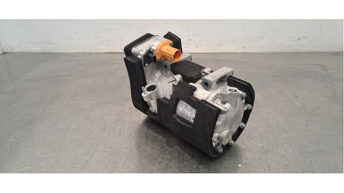 Pompe clim Peugeot 3008