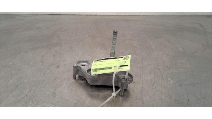 Support moteur Peugeot 3008