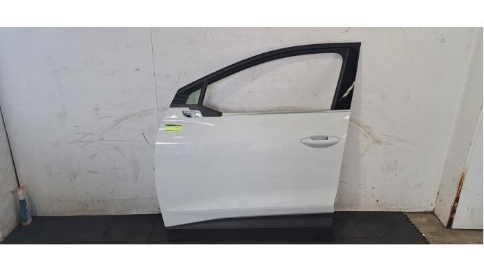 Portier 4Deurs links-voor Audi Q4