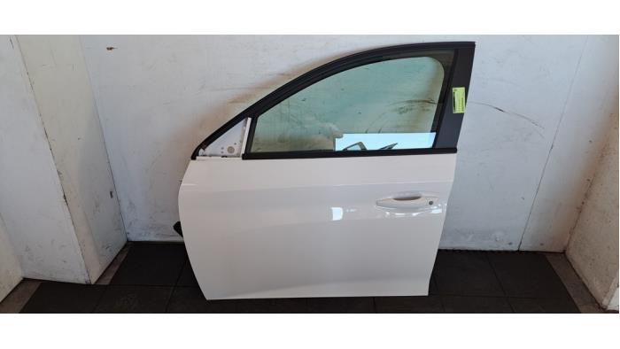 Tür 4-türig links vorne Peugeot 208