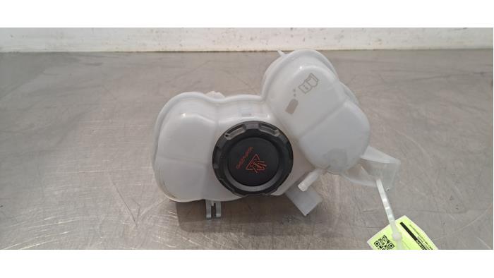 Réservoir d&#039;expansion Audi Q4