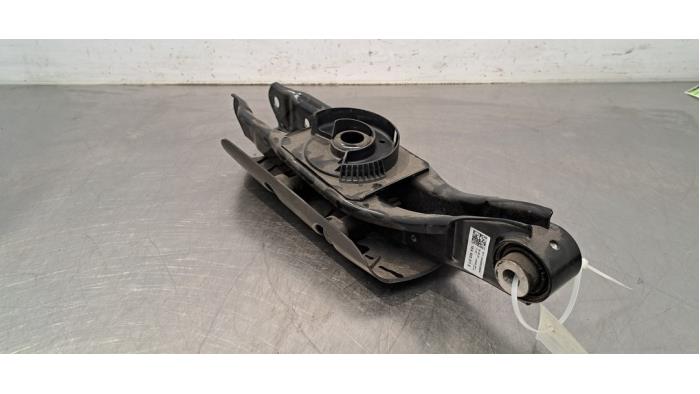 Bras de suspension arrière droit Audi Q4