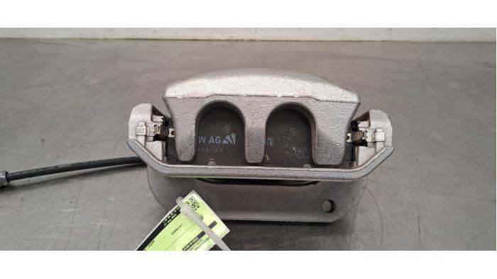 Bremszange links vorne Audi Q4