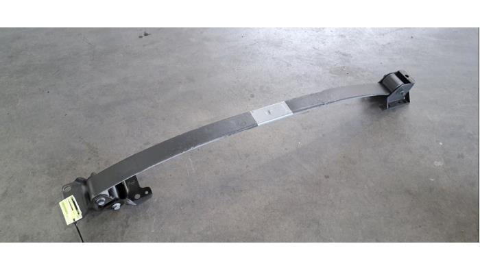 Blattfeder hinten Renault Master