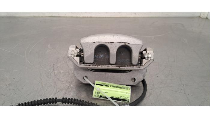 Pinza de freno derecha delante Audi Q4