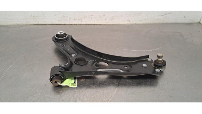 Bras de suspension avant gauche Peugeot 208