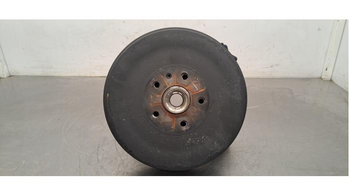 Fusee links-achter Audi Q4