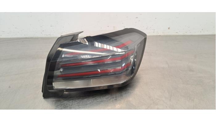 Feu arrière droit Peugeot 208