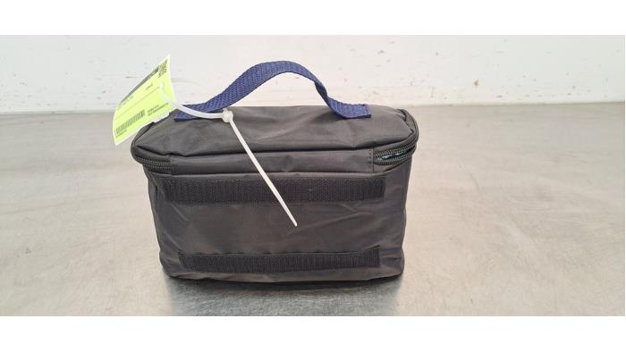 Tyre repair kit Peugeot 3008