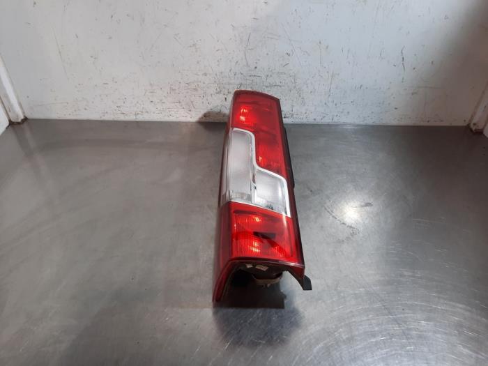 Feu arrière gauche Fiat Ducato
