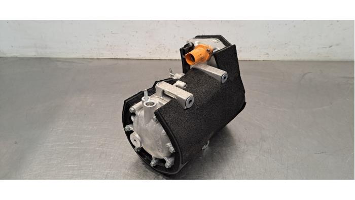 Pompe clim Peugeot 3008