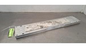 Gebruikte Motorbalk Peugeot 208 II (UB/UH/UP) e-208 50 kWh Prijs € 66,55 Inclusief btw aangeboden door Autohandel Didier