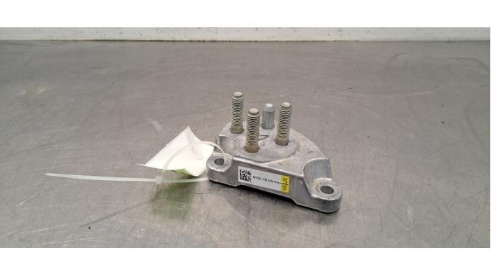 Support boîte de vitesse Ford Puma