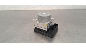 Gebruikte ABS Pomp Ford Puma 1.0 Ti-VCT EcoBoost mHEV 12V Prijs € 399,30 Inclusief btw aangeboden door Autohandel Didier