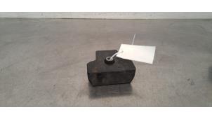 Gebruikte Trillings demper BMW 4 serie Gran Coupe (G26) 420d Mild Hybrid 2.0 16V Prijs € 42,35 Inclusief btw aangeboden door Autohandel Didier