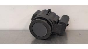 Gebruikte PDC Sensor BMW 4 serie Gran Coupe (G26) 420d Mild Hybrid 2.0 16V Prijs € 36,30 Inclusief btw aangeboden door Autohandel Didier