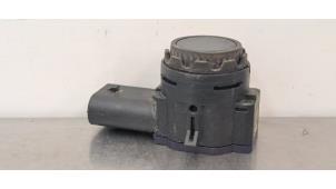 Gebruikte PDC Sensor BMW 4 serie Gran Coupe (G26) 420d Mild Hybrid 2.0 16V Prijs € 48,40 Inclusief btw aangeboden door Autohandel Didier