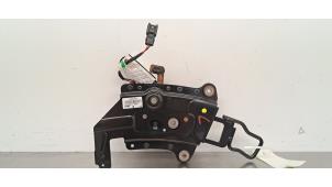 Gebruikte Stoelmotor DS Automobiles DS 7 Crossback 2.0 BlueHDi 180 Prijs € 133,10 Inclusief btw aangeboden door Autohandel Didier