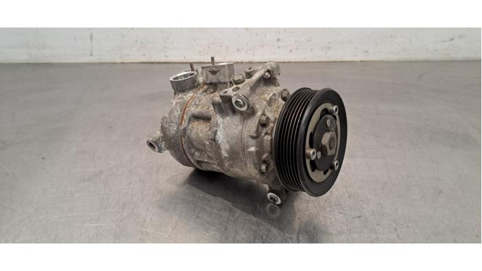 Pompe clim Volkswagen Polo