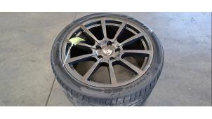 Gebruikte Velg + Band Porsche 911 (991) 3.4 24V Carrera 4 Prijs € 998,25 Inclusief btw aangeboden door Autohandel Didier