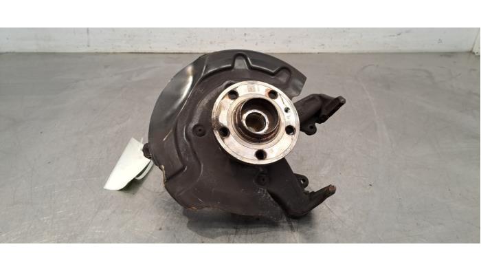 Fusee rechts-voor Volkswagen Polo