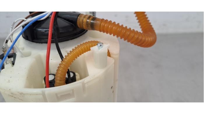 Pompe carburant électrique Volkswagen Polo