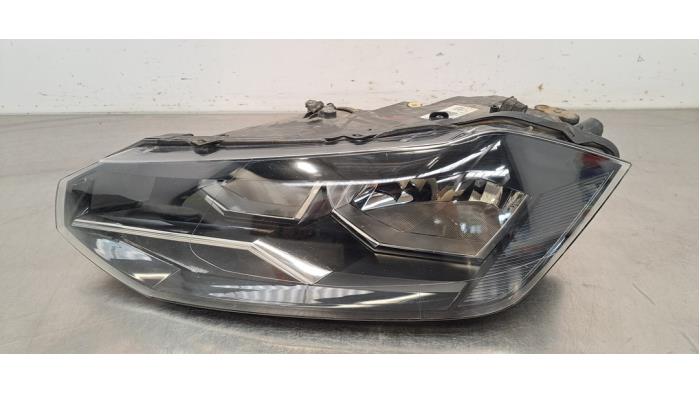 Koplamp links Volkswagen Polo