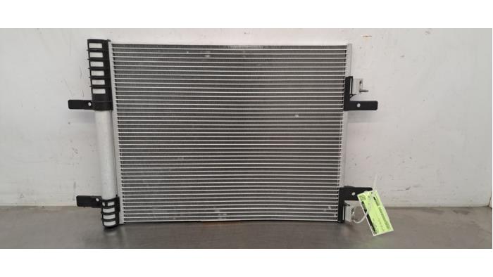 Condensateur clim Peugeot 3008