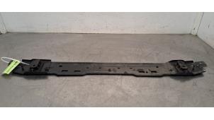 Gebruikte Radiateurbalk Peugeot 3008 II (M4/MC/MJ/MR) 1.2 12V e-THP PureTech 130 Prijs € 54,45 Inclusief btw aangeboden door Autohandel Didier