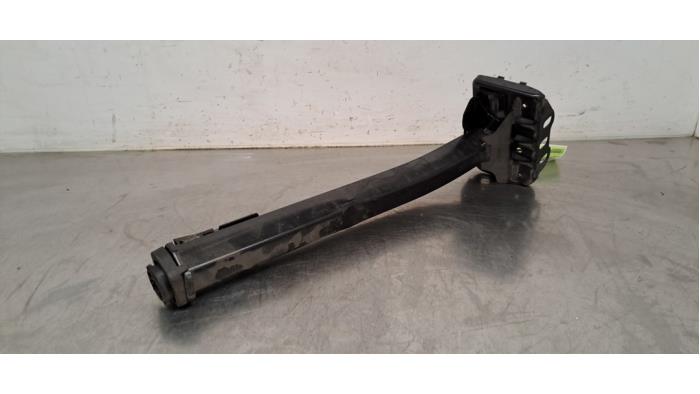 Frontdeel steun Peugeot 3008