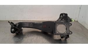 Gebruikte Fusee rechts-achter Mini Mini (F56) 1.5 12V Cooper Prijs € 133,10 Inclusief btw aangeboden door Autohandel Didier