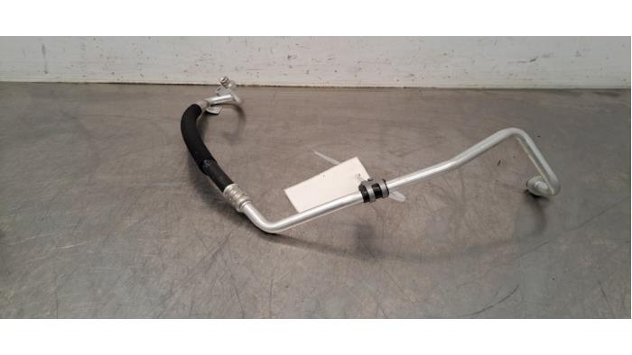 Tuyau clim Peugeot 3008