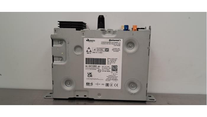 Module radio Peugeot 3008