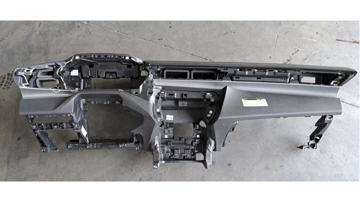 Armaturenbrett Peugeot 308