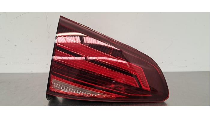 Feu arrière gauche Volkswagen Golf