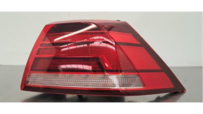 Feu arrière droit Volkswagen Golf