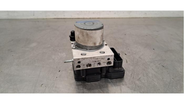Pompe ABS Renault Master