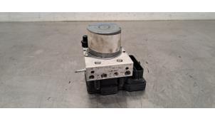 Gebruikte ABS Pomp Renault Master III (FV) Prijs € 229,90 Inclusief btw aangeboden door Autohandel Didier