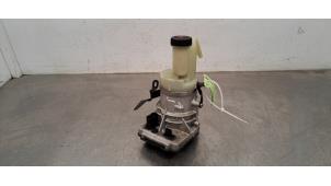 Gebruikte Pomp Servo Renault Master III (FV) Prijs € 592,90 Inclusief btw aangeboden door Autohandel Didier