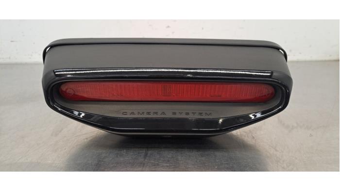 Extra Remlicht midden Peugeot Partner