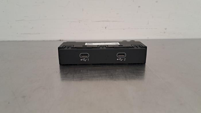 Connexion USB Audi E-Tron