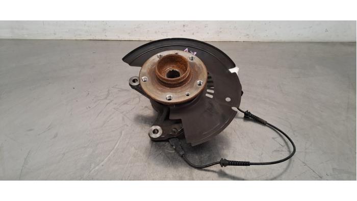 Fusee links-voor Renault Captur
