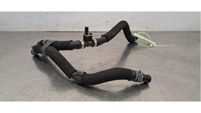 Tuyau radiateur Audi E-Tron