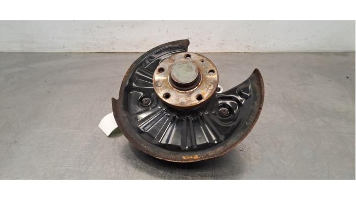 Fusee links-achter Audi Q3