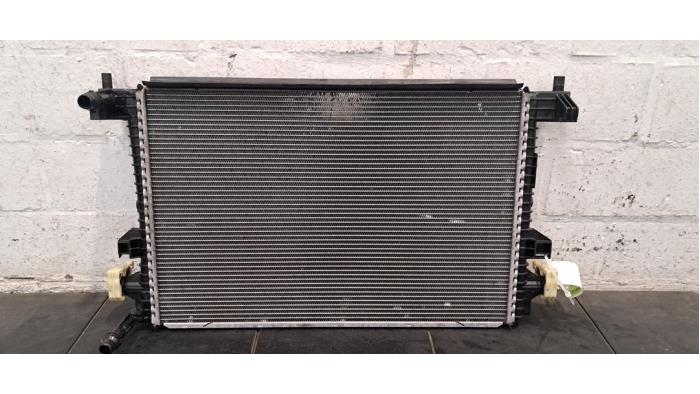 Radiateur Audi Q3